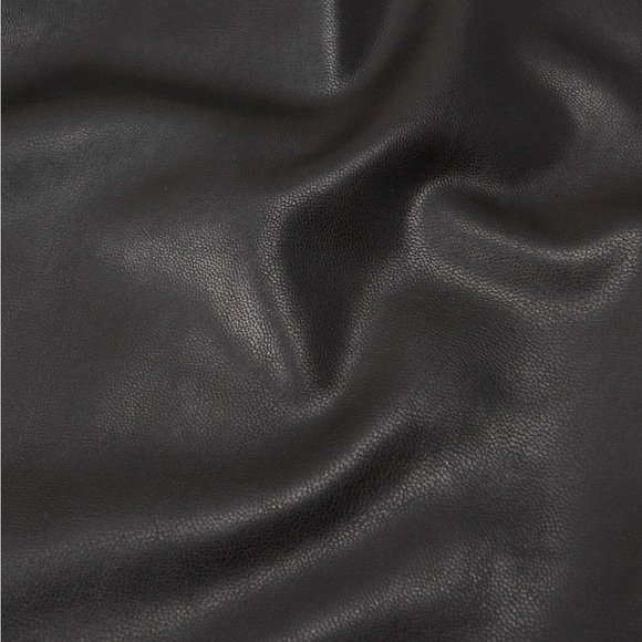 Abercrombie & Fitch Vegan Leather Straight Leg Pants, Short, Size 29 / 8 - Picture 7 of 16